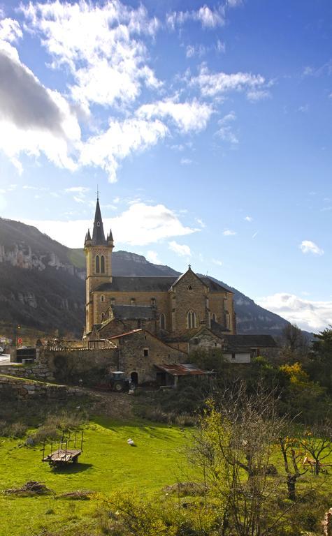 Gîte La Cerise Qui Rit La Cresse Esterno foto